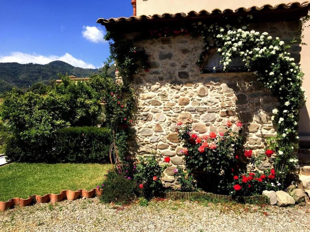 Tenuta Edone' Country House Graniti Exterior foto